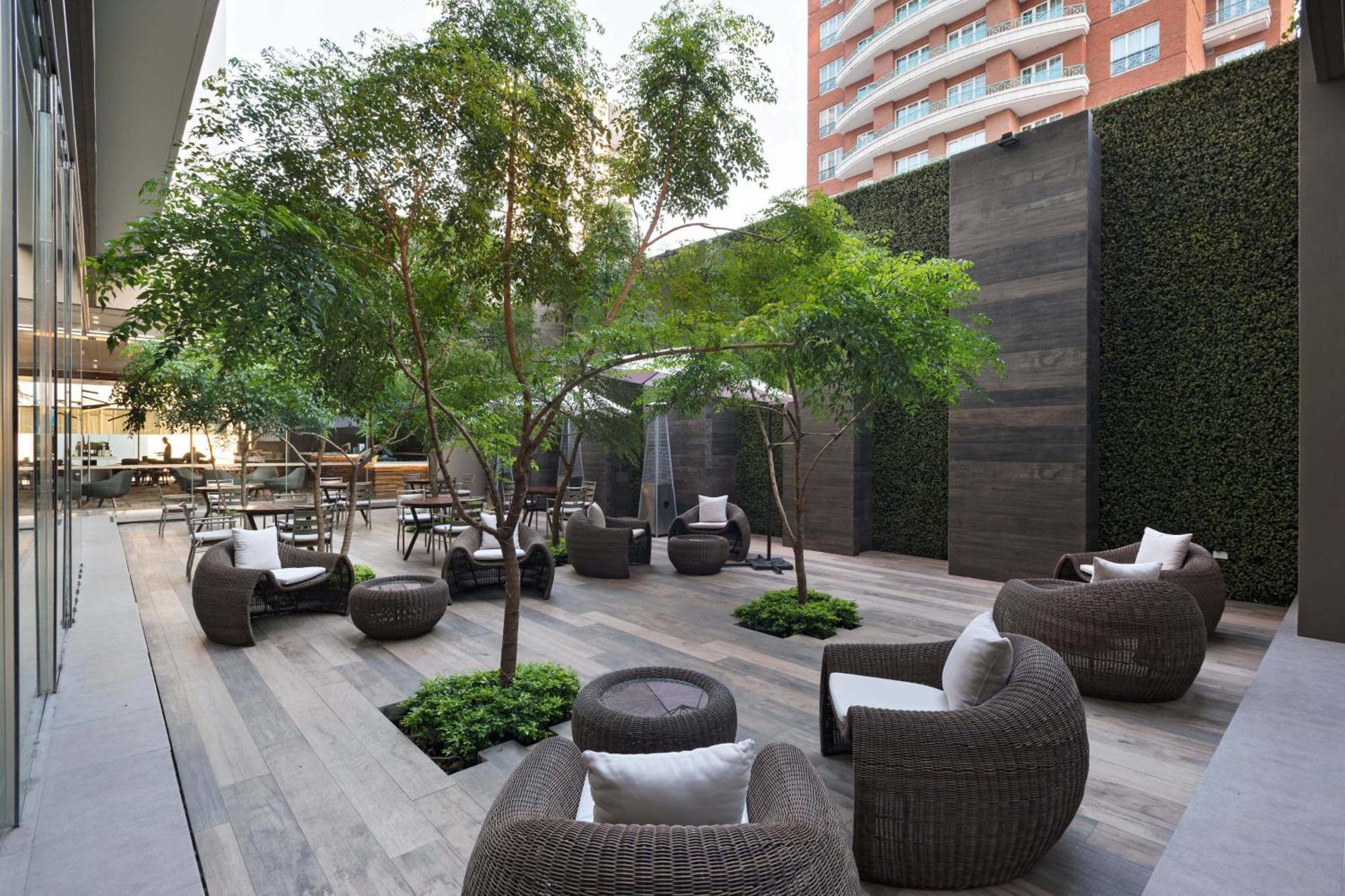 Courtyard By Marriott Guatemala City Ngoại thất bức ảnh