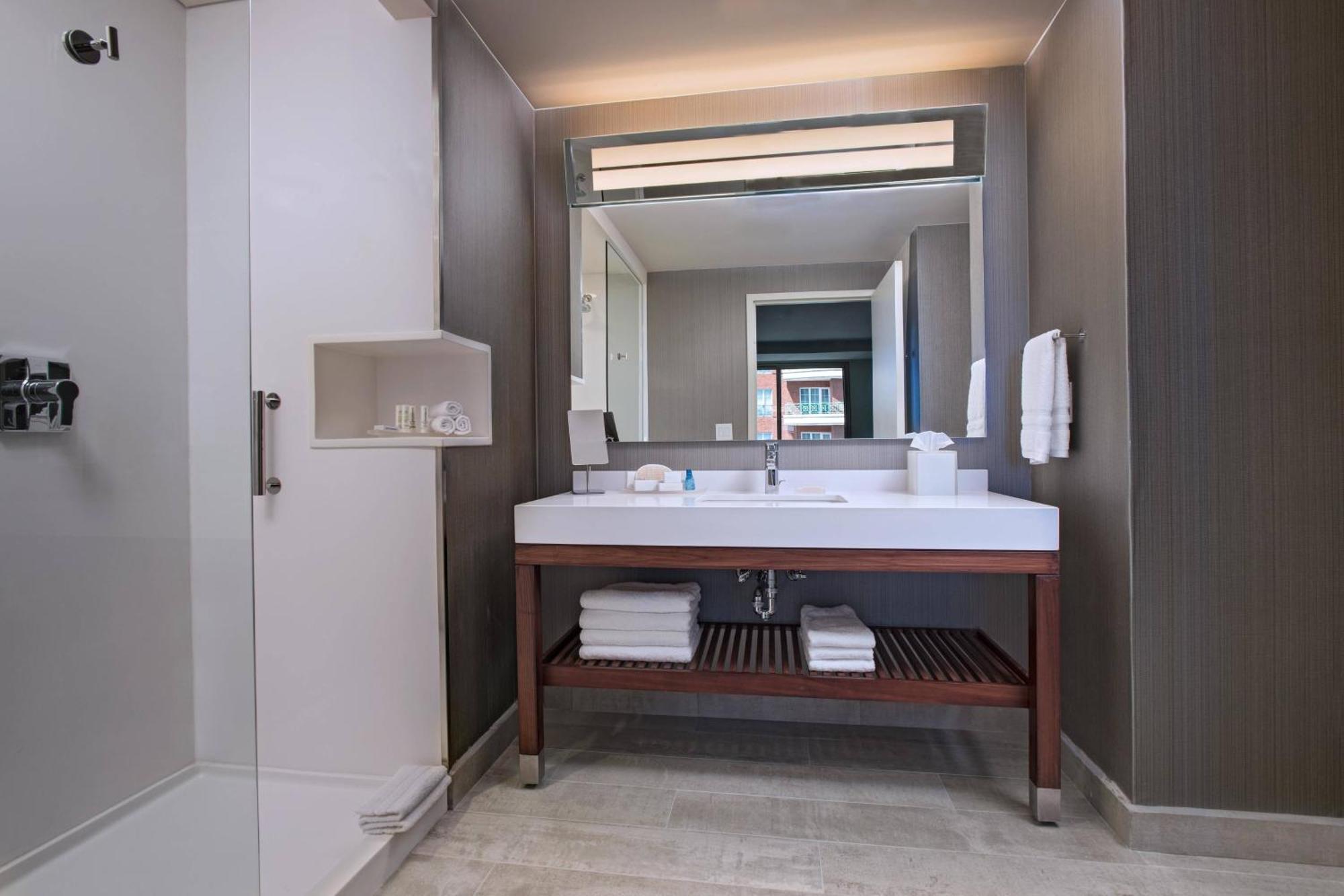 Courtyard By Marriott Guatemala City Ngoại thất bức ảnh