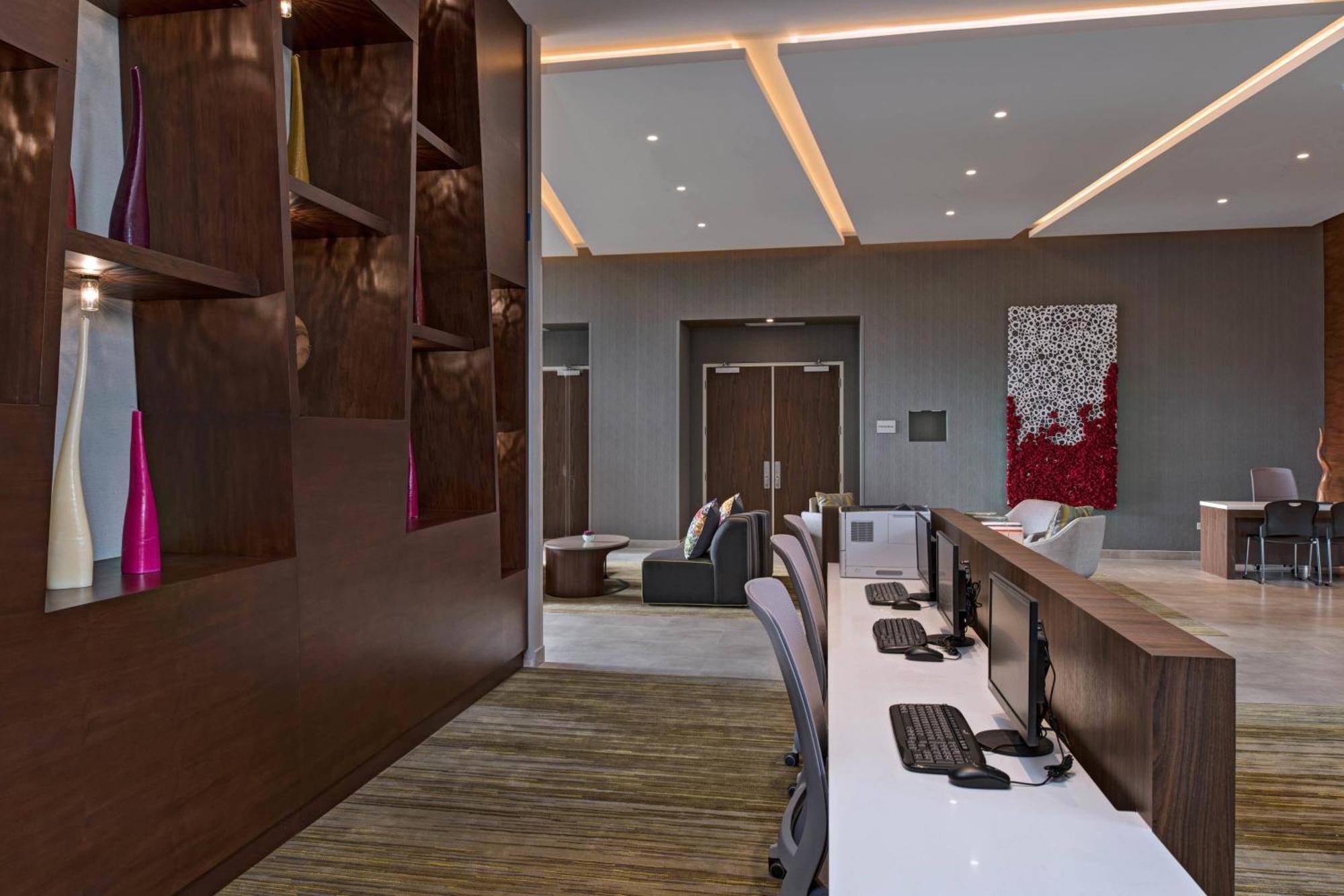 Courtyard By Marriott Guatemala City Ngoại thất bức ảnh